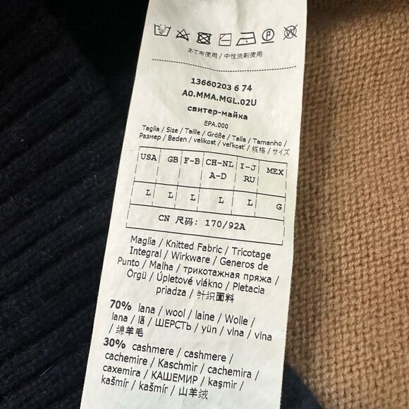 MAX MARA Wool Cashmere Turtleneck Sweater - Picture 9 of 10